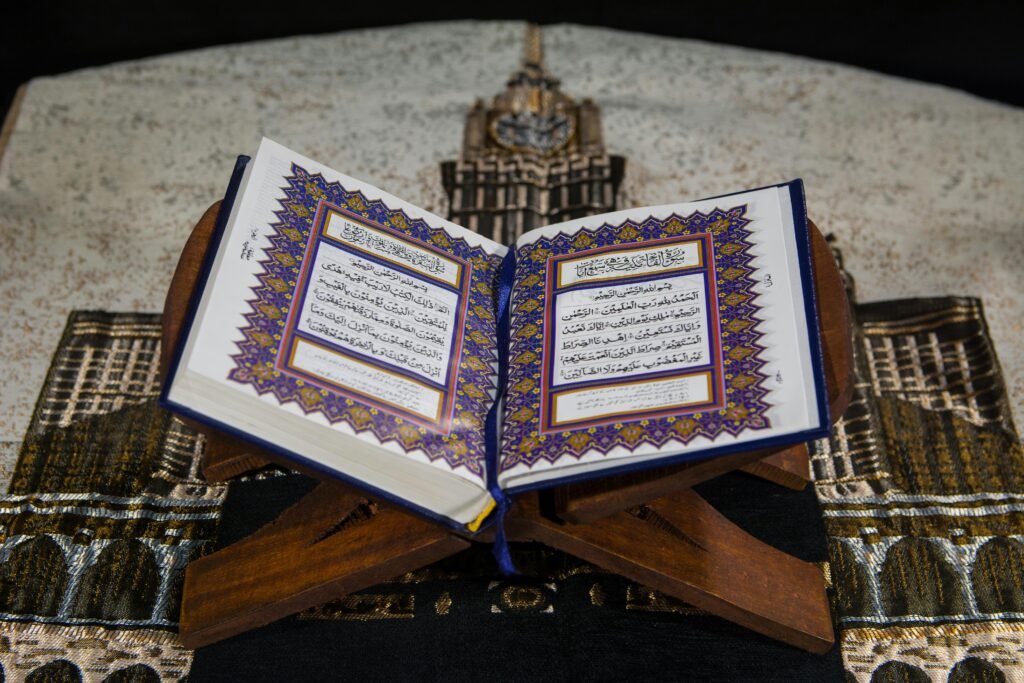 رسوم أكاديميات تحفيظ القرآن في سويسرا | باقات مرنة تناسبك 4 دورة تصحيح قراءة القرآن للمبتدئين